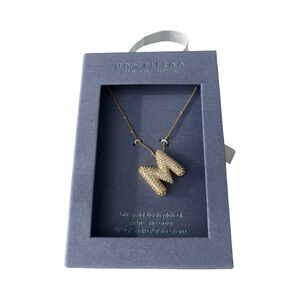 Letter “M” chain